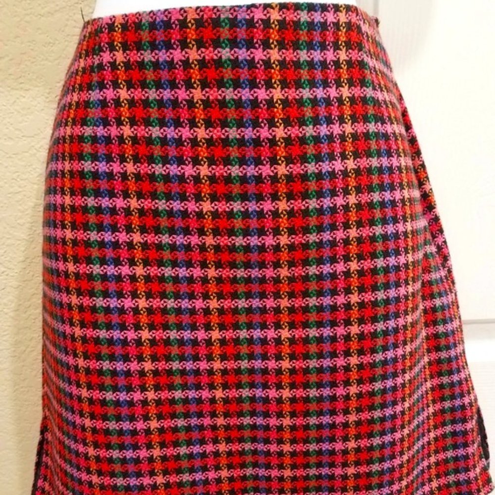 Boston Proper black/multi knee length skirt